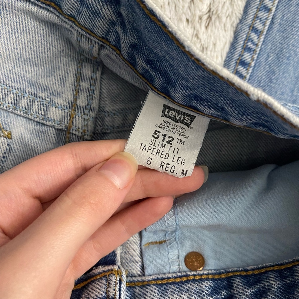 Levi's High Rise Women Jeans - Light Blue - Picture 3 of 16